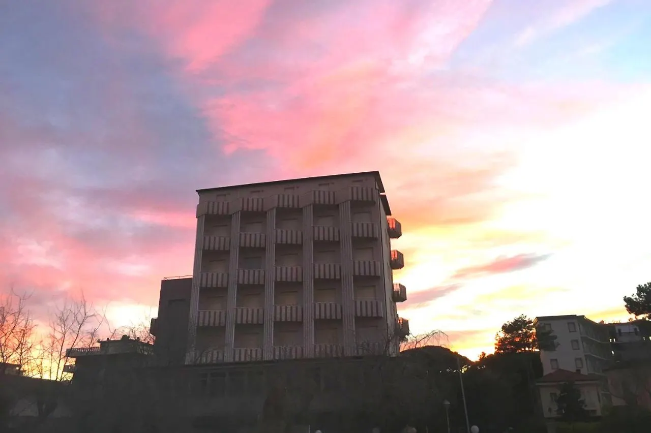Hotel Viamare Milano Marittima